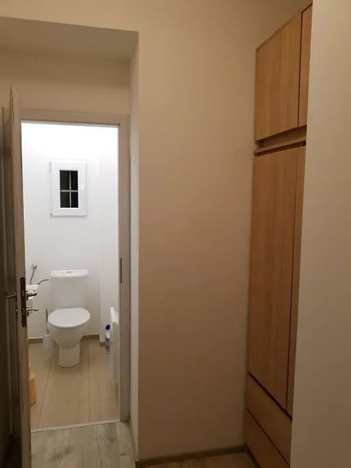 A Comfy Apartment In Прага
